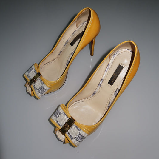Louis Vuitton Patent Leather Pumps